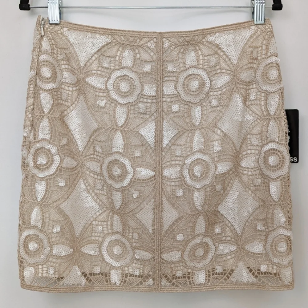 Express Mini Skirt Sequinned Metallic Crocheted Lace White Rose Gold size 8 NWT